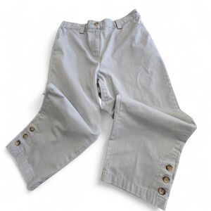 Lands' End Fit 3 Women's 12P Light Gray Classic Chinos Capri w/ Button Details